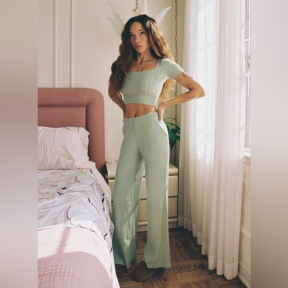 Katie Set Sage - Picture 8 of 10